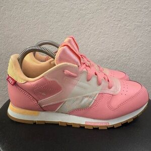 Kids Reebok Shoes Size 2.5 Youth Pink Desert Glow